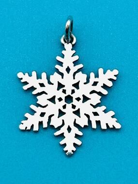 RARE James Avery Retired 925 Sterling Silver Colorado Snowflake Charm Pendant